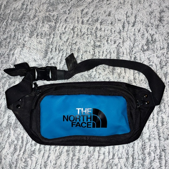 The North Face Men's Black and Blue Belt Bag or Fanypack - Picture 1 of 3